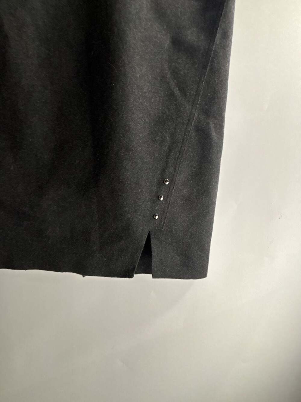 Per Se Charcoal Gray Wool Blend Pencil Skirt with Studded Detail - Picture 3 of 7